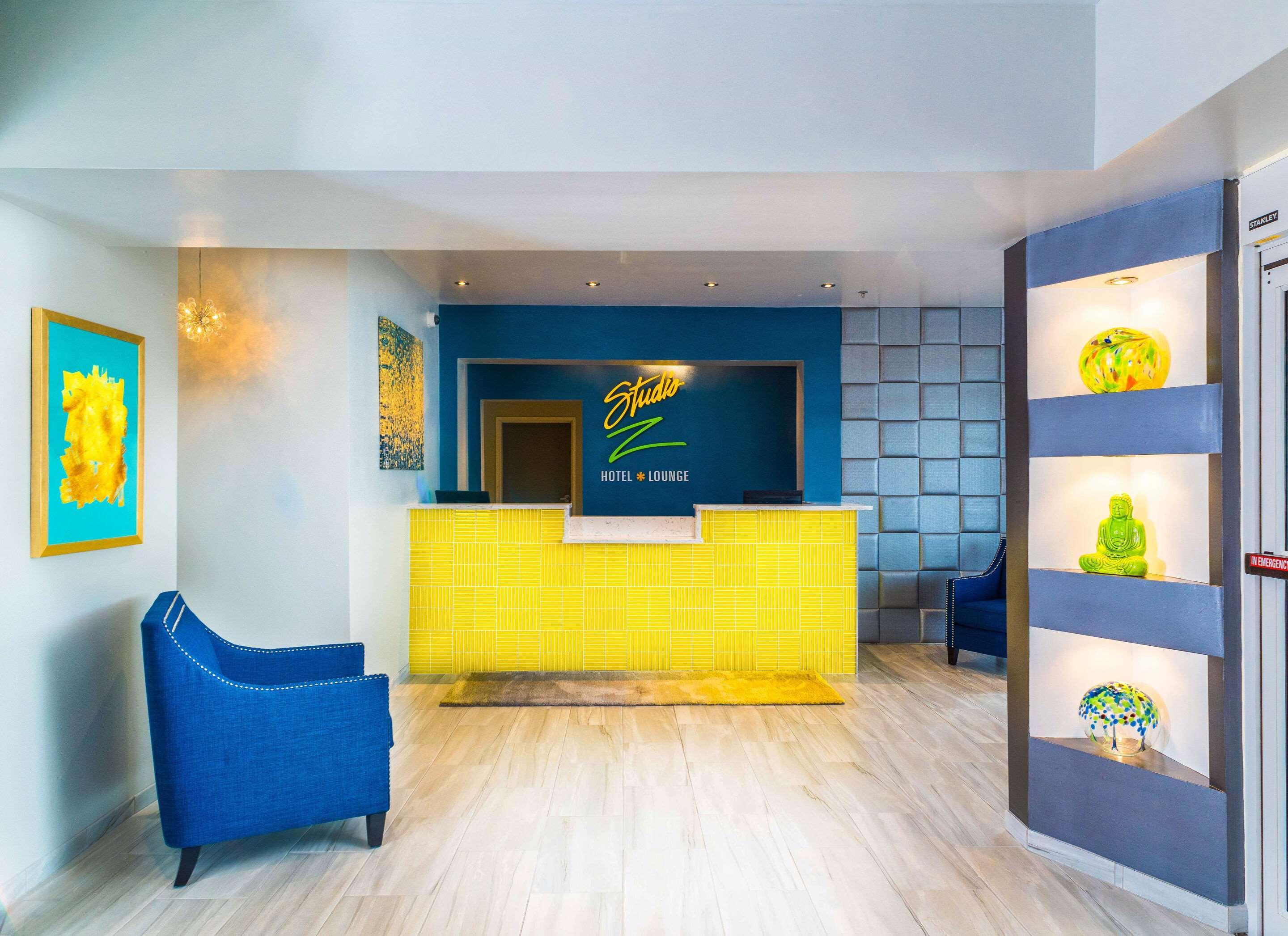 Studio Z, Ascend Hotel Collection Saint Robert Exterior photo